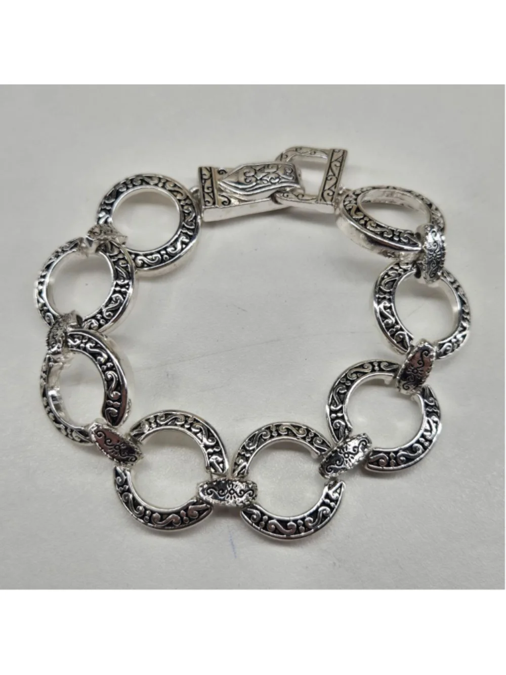 Brighton Bracelet Central Park Silvertone Etched Engraved Scrollwork Circle Link